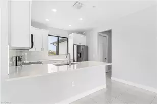 2716 Diplomat Pkwy W, Cape Coral, FL 33993 - Photo 11