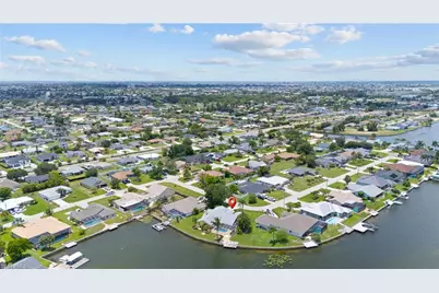 102 SW 9th St, Cape Coral, FL 33991 - Photo 41