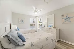 102 SW 9th St, Cape Coral, FL 33991 - Photo 19