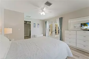 102 SW 9th St, Cape Coral, FL 33991 - Photo 23