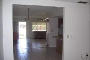 4619 SW 7th Pl, Cape Coral, FL 33914 - Photo 5