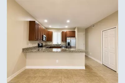 4035 SW 8th Pl #101, Cape Coral, FL 33914 - Photo 5