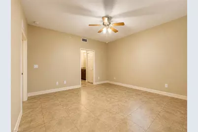 4035 SW 8th Pl #101, Cape Coral, FL 33914 - Photo 7