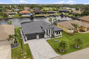 2517 SW 38th St, Cape Coral, FL 33914 - Photo 5