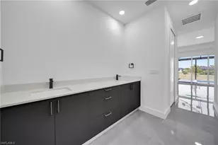 2720 NW 41st Ave, Cape Coral, FL 33993 - Photo 15