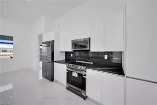 2712 NW 41st Ave, Cape Coral, FL 33993 - Photo 5