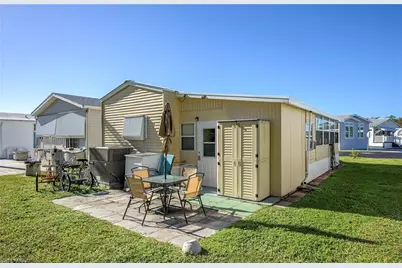 271 Caravan Cir, North Fort Myers, FL 33903 - Photo 17