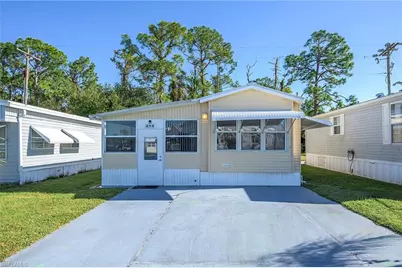 271 Caravan Cir, North Fort Myers, FL 33903 - Photo 1