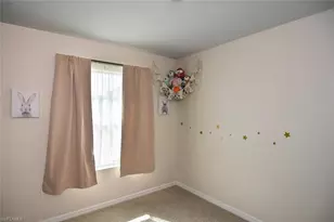 8107 Haley Crk Wy, Lehigh Acres, FL 33971 - Photo 27