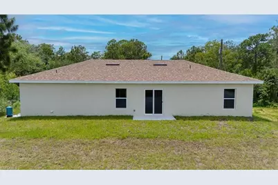 1816 Long Beach Dr, Lehigh Acres, FL 33972 - Photo 39