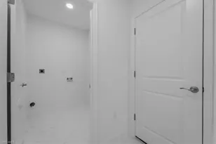 1816 Long Beach Dr, Lehigh Acres, FL 33972 - Photo 15