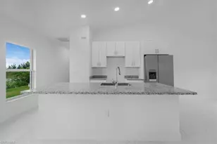 1816 Long Beach Dr, Lehigh Acres, FL 33972 - Photo 37