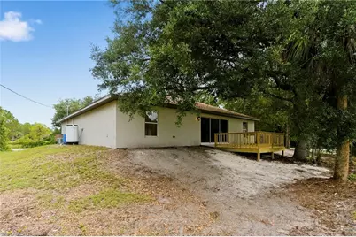 2406 E 23rd St, Alva, FL 33920 - Photo 25