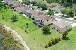 18168 Horizon View Blvd, Lehigh Acres, FL 33972 - Photo 3