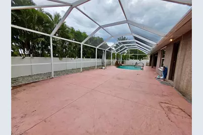 1803 SW 2nd Ave, Cape Coral, FL 33991 - Photo 27