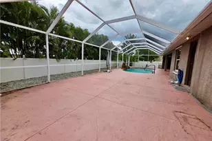 1803 SW 2nd Ave, Cape Coral, FL 33991 - Photo 27