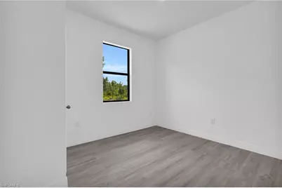 1054 Ainsworth St E, Lehigh Acres, FL 33974 - Photo 17