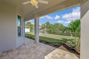 37 SE 23rd Ave, Cape Coral, FL 33990 - Photo 9