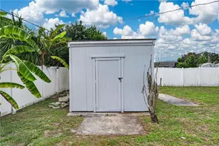 2254 9th Terrace, Lehigh Acres, FL 33936 - Photo 23