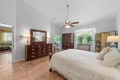 20024 Lake Vista Cir, Lehigh Acres, FL 33936 - Photo 17