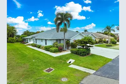 20024 Lake Vista Cir, Lehigh Acres, FL 33936 - Photo 7