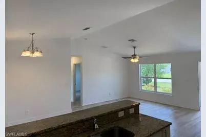 318 SE 46th Ln, Cape Coral, FL 33904 - Photo 11