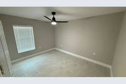 1424 NE 37th St, Cape Coral, FL 33909 - Photo 17