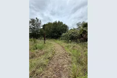 210 S Olivo St, Clewiston, FL 33440 - Photo 1