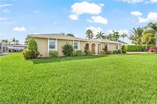 5985 Baker Ct, Fort Myers, FL 33919 - Photo 3