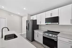 1707 NW 25th Ln, Cape Coral, FL 33993 - Photo 5