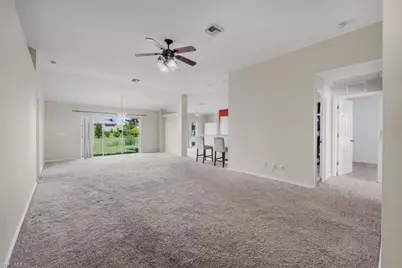 4664 Varsity Cir, Lehigh Acres, FL 33971 - Photo 9