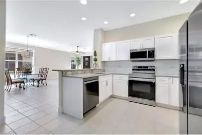 8777 E Bay Cir, Fort Myers, FL 33908 - Photo 7
