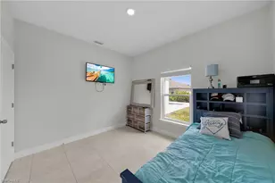 405 NW 10th St, Cape Coral, FL 33993 - Photo 21