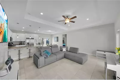 405 NW 10th St, Cape Coral, FL 33993 - Photo 9