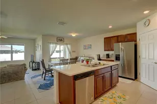 328 SW 24th Pl, Cape Coral, FL 33991 - Photo 23