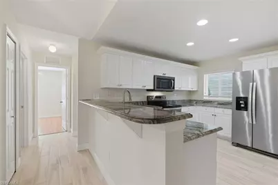 317 SW 25th Ave, Cape Coral, FL 33991 - Photo 9