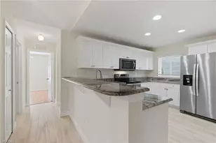 317 SW 25th Ave, Cape Coral, FL 33991 - Photo 9