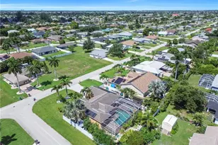 427 SE 19th Terrace, Cape Coral, FL 33990 - Photo 41