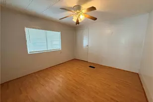 106 Gaslight Ave, North Fort Myers, FL 33917 - Photo 13