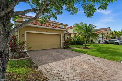 2017 Cape Heather Cir, Cape Coral, FL 33991 - Photo 37