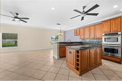 2017 Cape Heather Cir, Cape Coral, FL 33991 - Photo 5