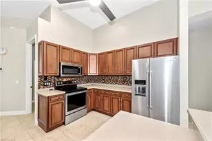 3725 SW 4th Ln, Cape Coral, FL 33991 - Photo 11