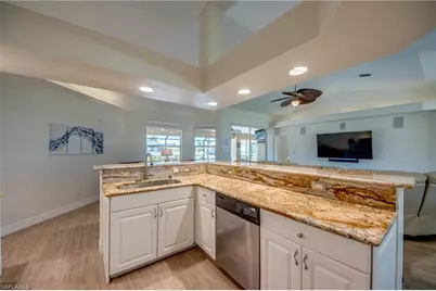 1913 SW 41st St, Cape Coral, FL 33914 - Photo 13