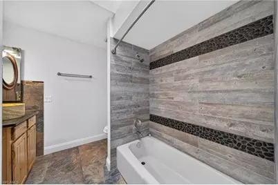 1919 SE 37th Ter, Cape Coral, FL 33904 - Photo 23