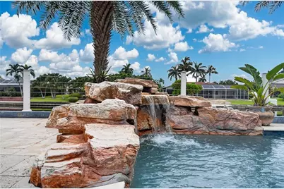 1919 SE 37th Ter, Cape Coral, FL 33904 - Photo 33