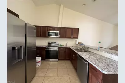 4724 26th St SW, Lehigh Acres, FL 33973 - Photo 9