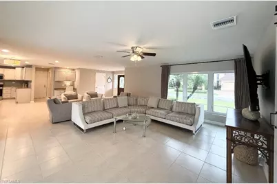 656 Dorando Ct, Marco Island, FL 34145 - Photo 11