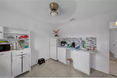 4115 SW 1st Ave, Cape Coral, FL 33914 - Photo 27