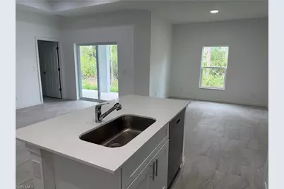1103 W 10th St, Lehigh Acres, FL 33972 - Photo 9