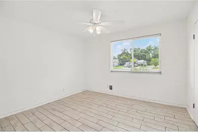20 Estate Dr, North Fort Myers, FL 33917 - Photo 11